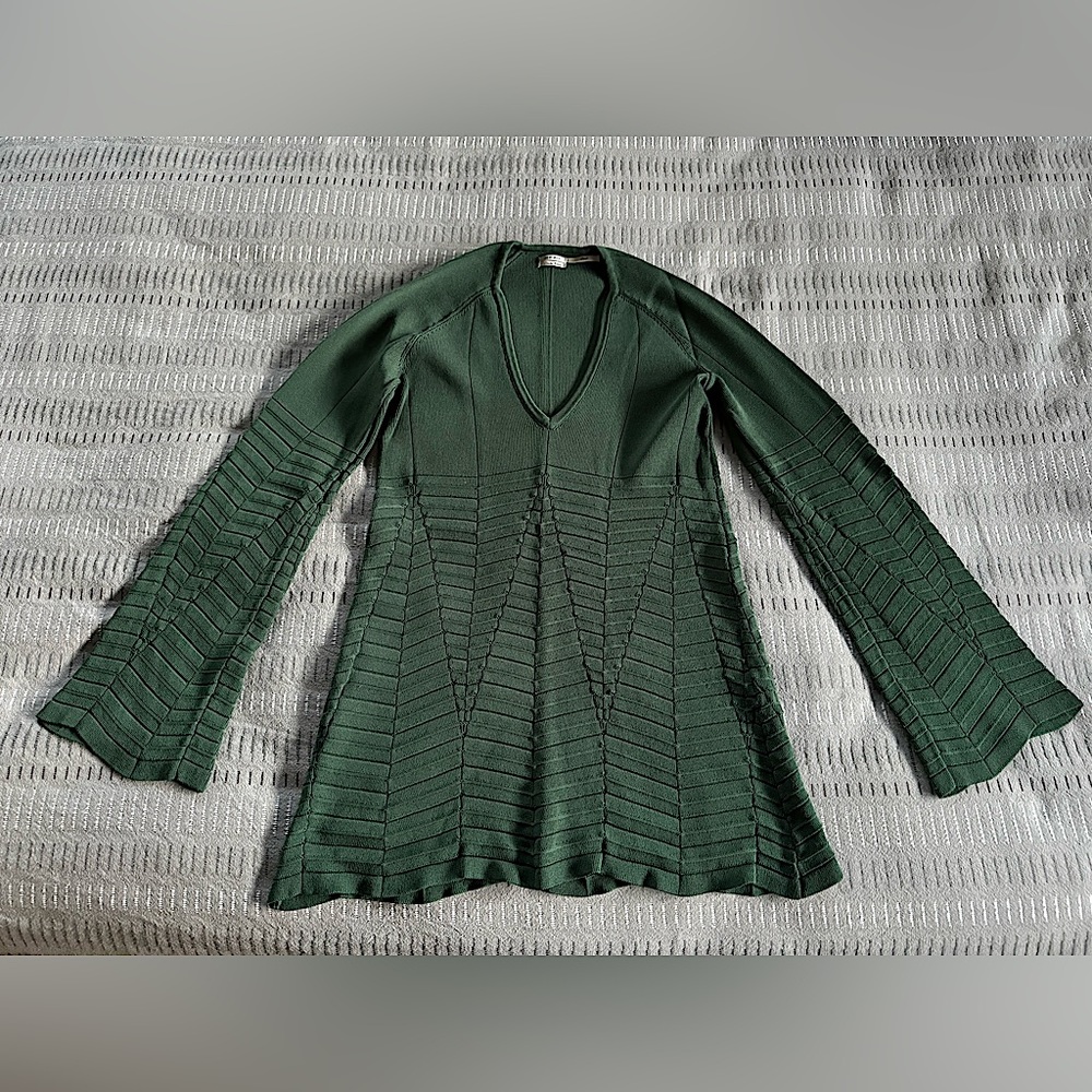 Leon Max - Limited Edition Dark Green sweater - Size Small